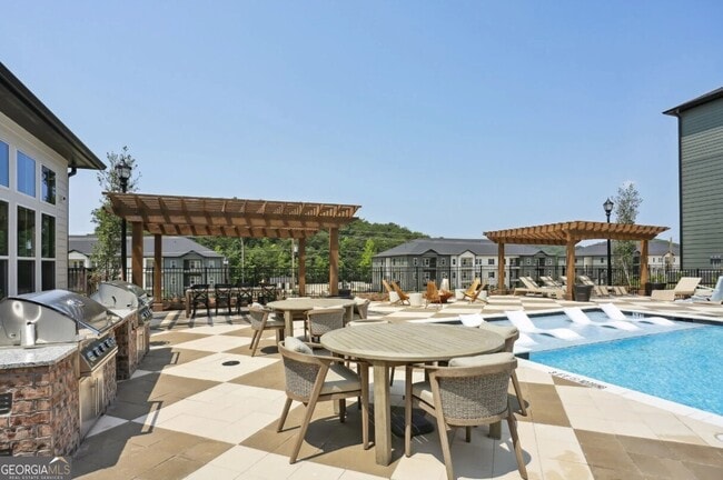 Building Photo - 75 Overlook Pkwy SE