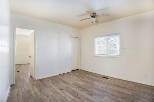 Building Photo - 60 Maitland Dr