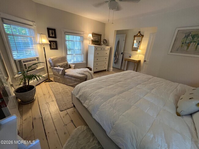 Building Photo - 74 Mt Hermon Way