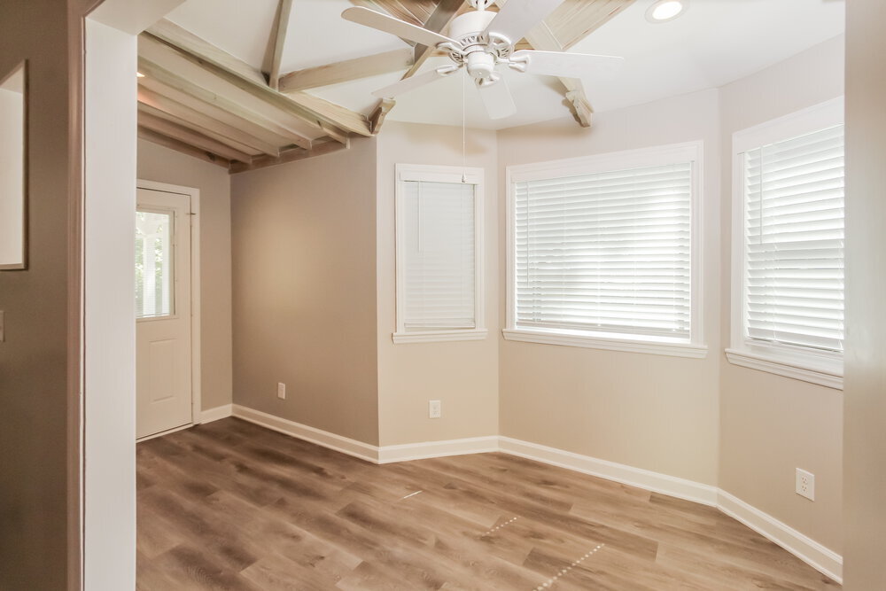 Building Photo - 8003 Beacon Hills Rd