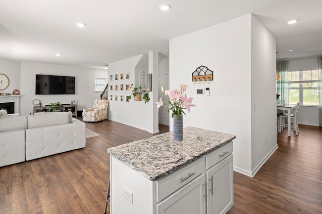 Building Photo - 172 Monroe Creek Blvd