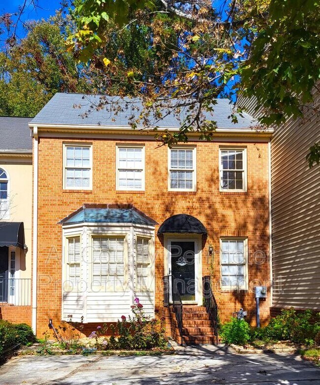 Primary Photo - 501 Salem Woods Dr SE