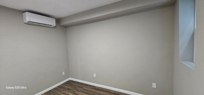 Building Photo - 718 Drexel Ave