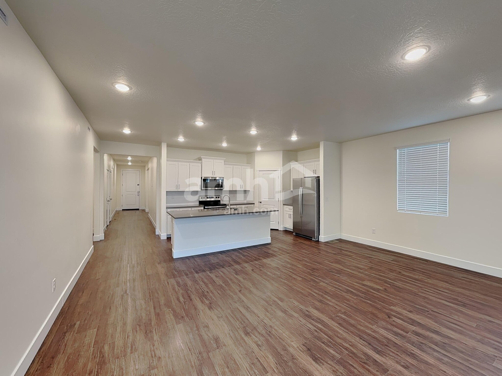 Building Photo - 3126 N Vigo Ave