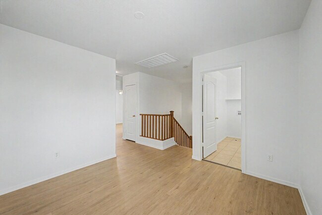 Building Photo - 9464 W Sheridan St