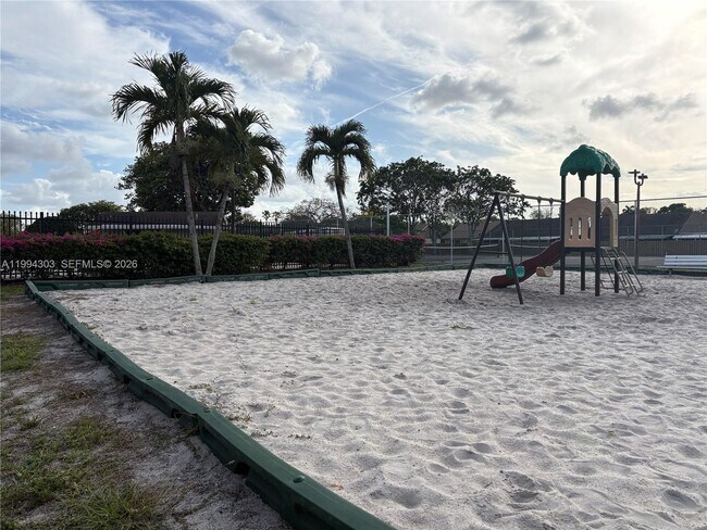 Building Photo - 6702 NW 190th St