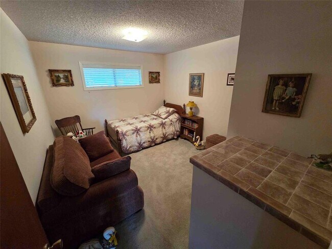 Building Photo - 402 Honeycomb Ridge