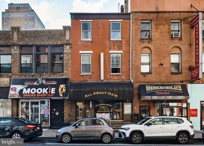 Building Photo - 42 S 19th St