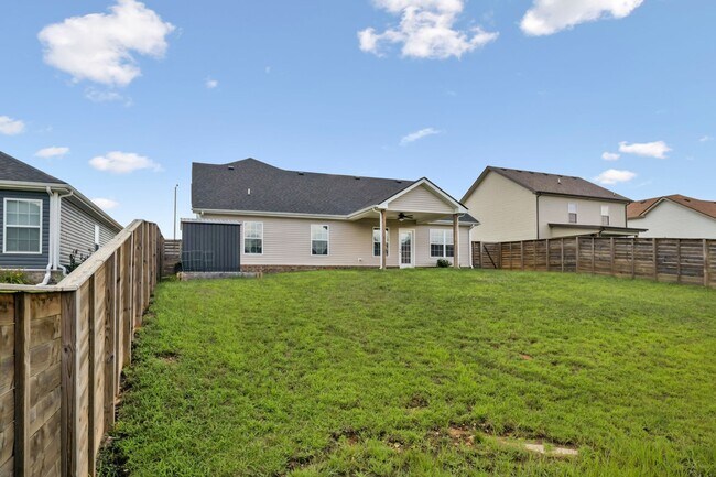 Building Photo - 219 Dugger Dr