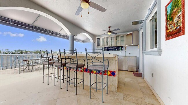 Building Photo - 1131 Stillwater Dr