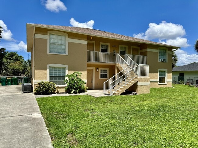 Building Photo - 2153 Sunshine Blvd