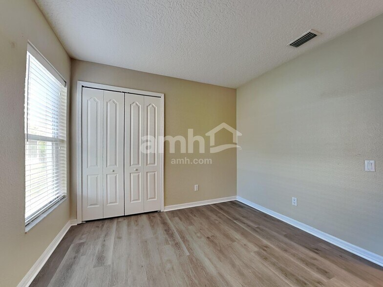 Building Photo - 29812 Morningmist Dr