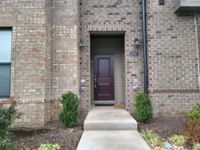 Building Photo - Like-New, Built in 2022, Gorgeous 2-story 3-Bedroom, 2.5 Bath Condo, located in the heart of Henr...
