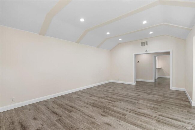 Building Photo - 1250 Bruce Ave