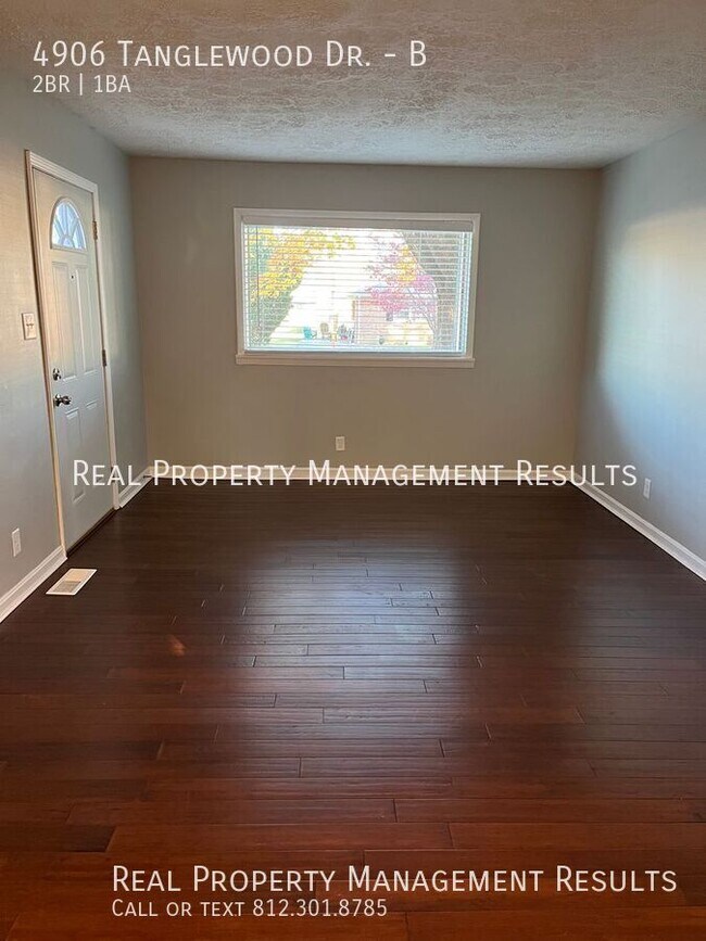 Building Photo - 4906 Tanglewood Dr