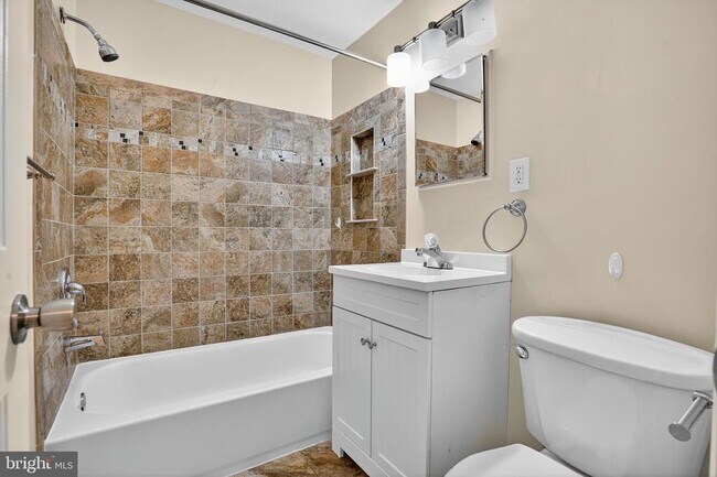 Building Photo - 13110 Putnam Cir