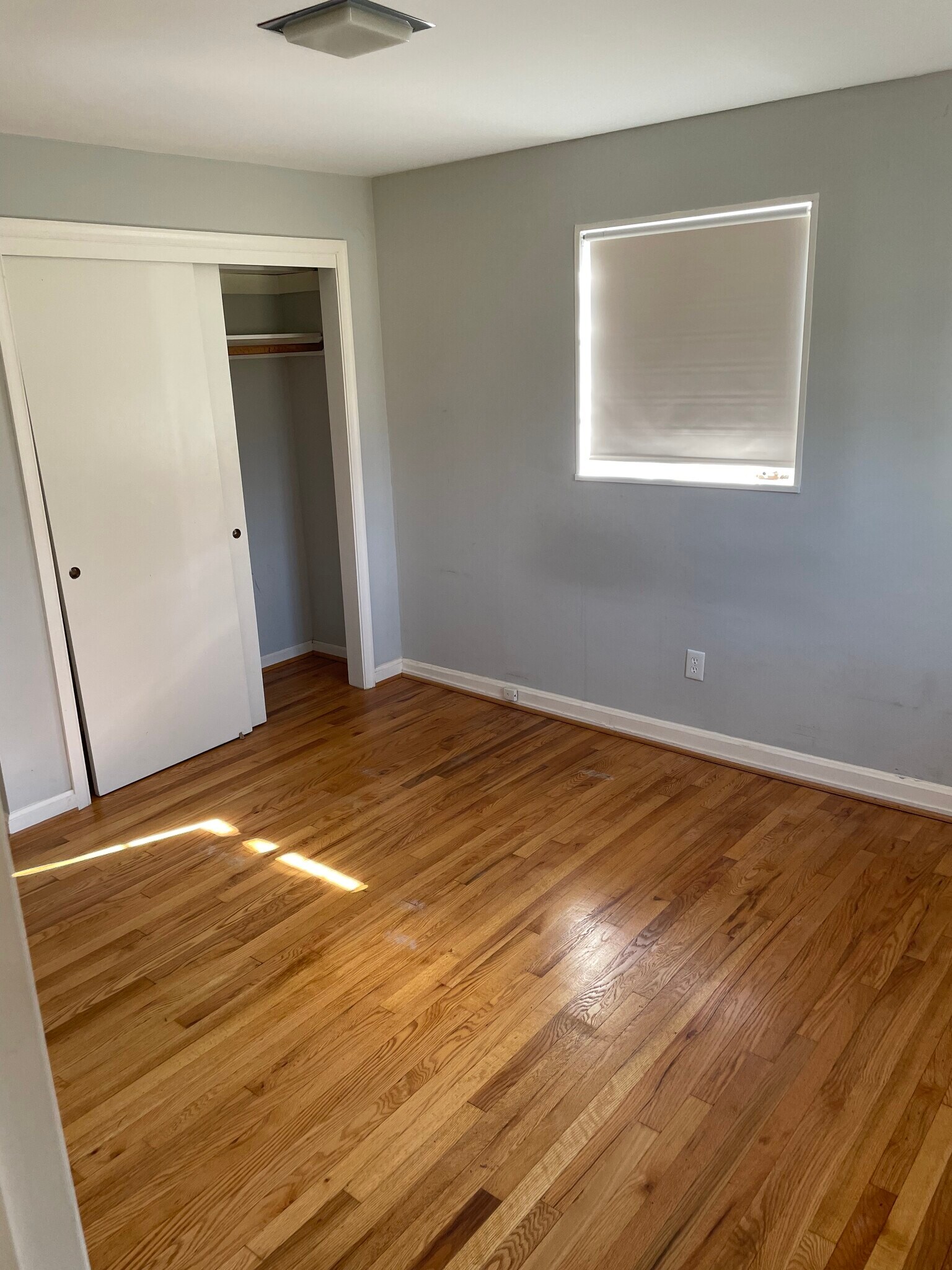 Hardwood floors throughout - 3322 Wraywood Pl