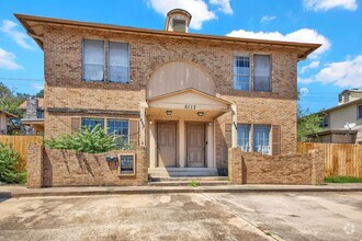 Building Photo - Great location along MOPAC