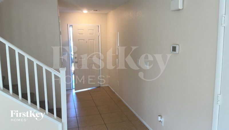 Building Photo - 617 Brinkburn Point Ave