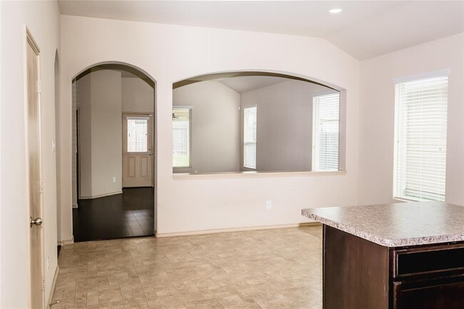 Building Photo - 20438 Chatfield Bend Way