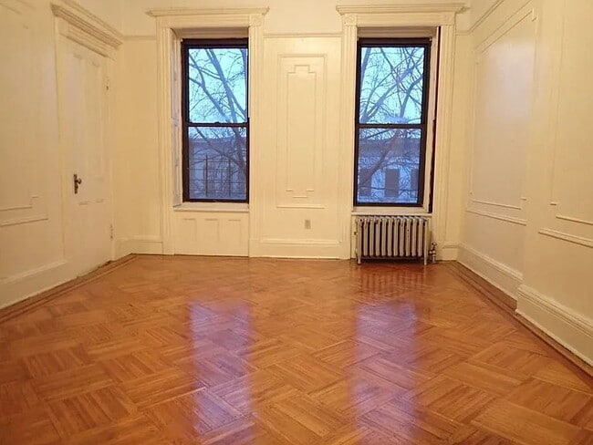 Building Photo - 205 Jefferson Ave