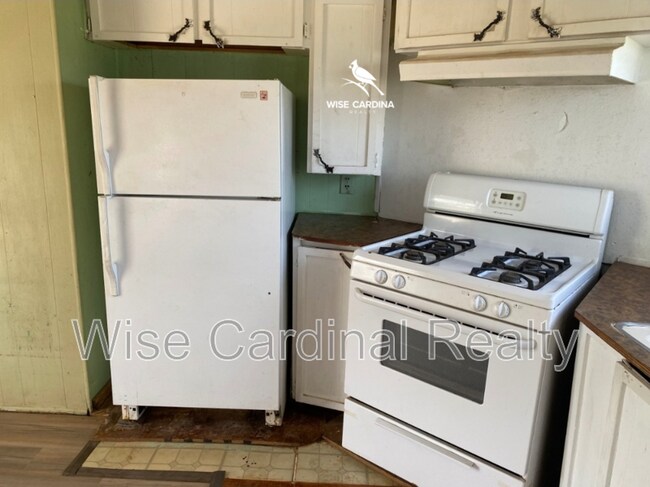 Building Photo - 509 May St