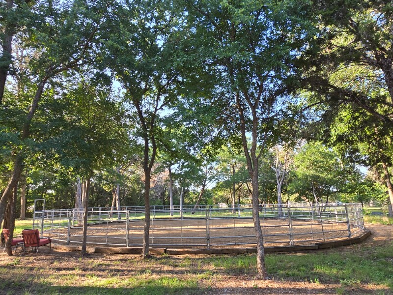 Building Photo - 606 Blessing Ranch Rd