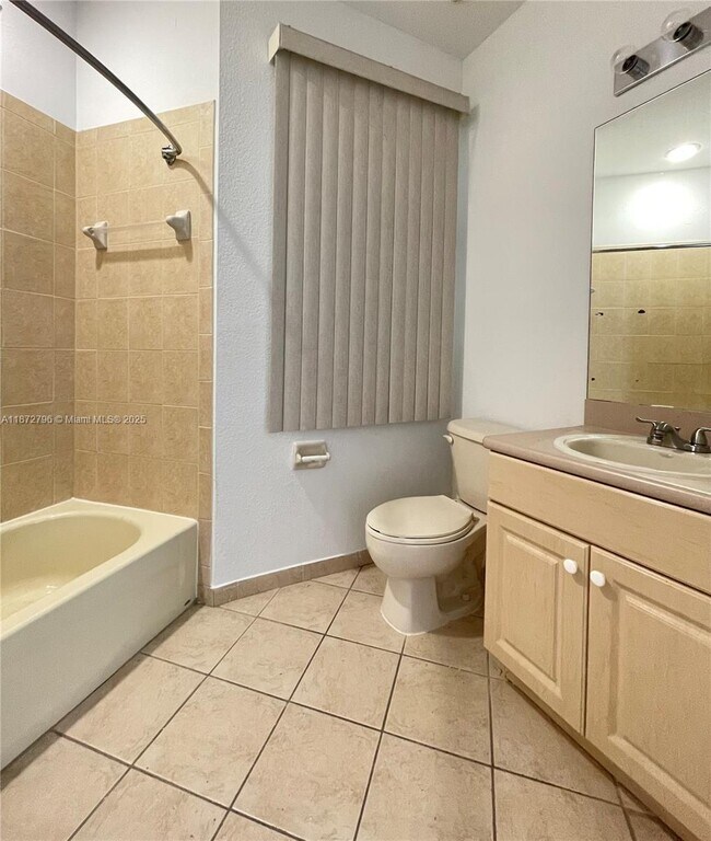 Building Photo - 11202 NW 83rd St