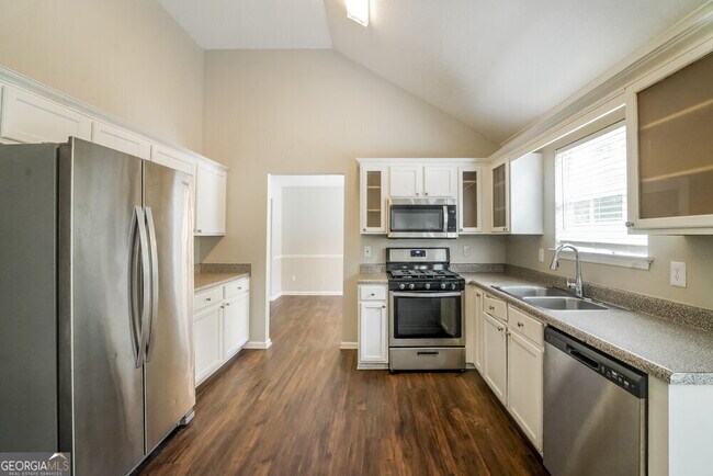 Building Photo - 6887 Fields Dr