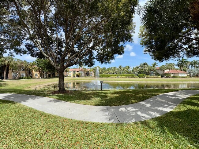 Building Photo - 15135 Michelangelo Blvd
