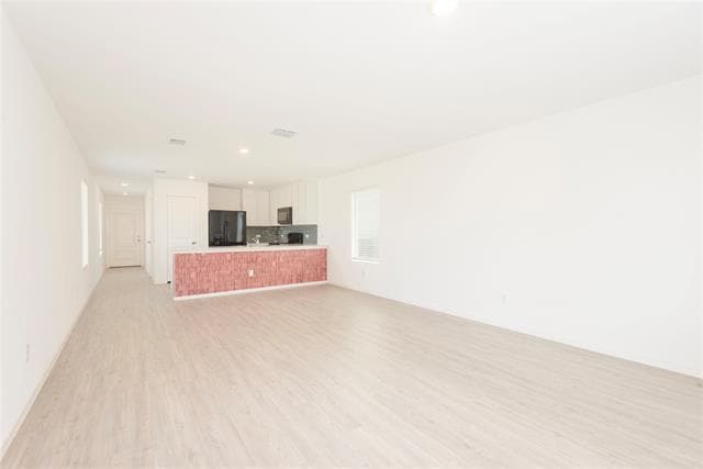 Building Photo - 6804 Bramblewood Dr