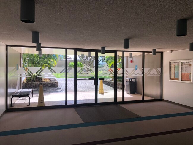 Recreation deck - 1255 Nuuanu Ave