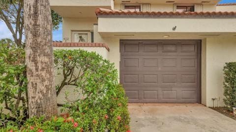 Building Photo - 402 Sea Oats Dr