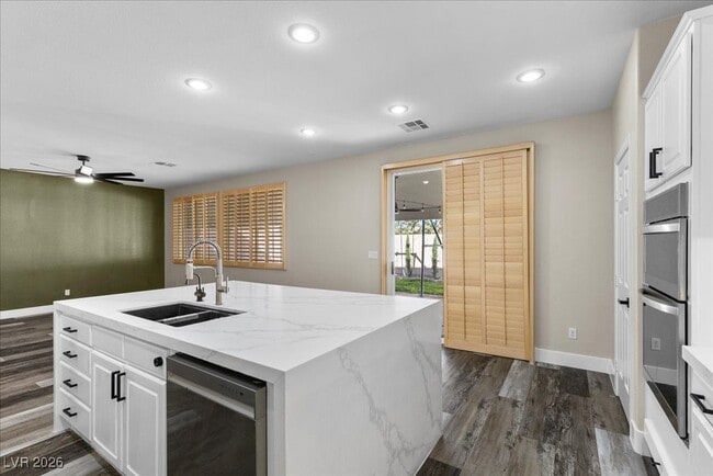 Building Photo - 10744 New Boro Ave