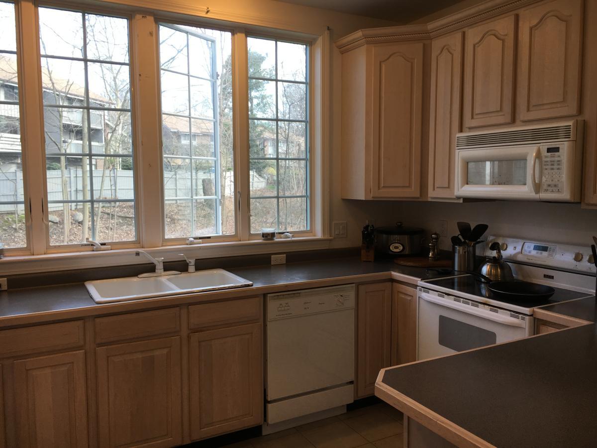 Kitchen - 373 Main St