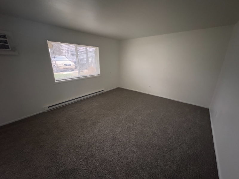 Building Photo - 426 N Church St