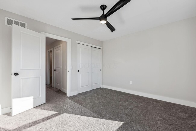 Building Photo - 283 N 18th St