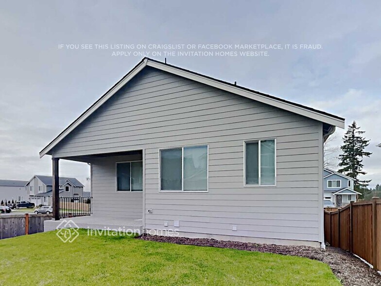 Building Photo - 3827 82nd Ave NE