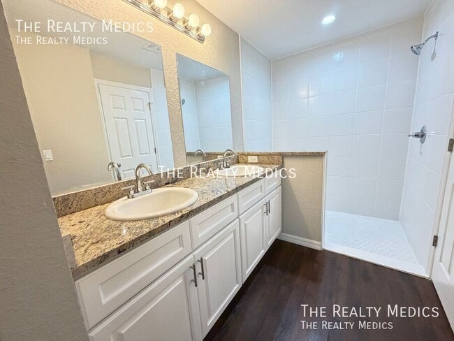 Building Photo - 13585 SW 42 Ave