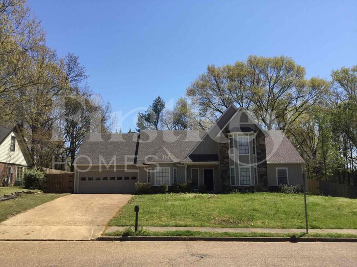 Primary Photo - 2000 Littlemore Dr