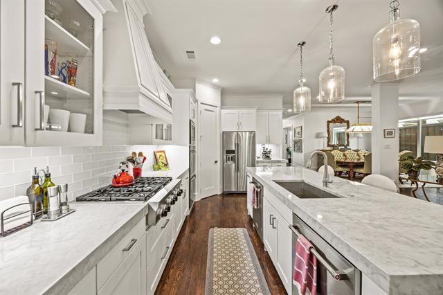 Building Photo - 6432 Del Norte Ln