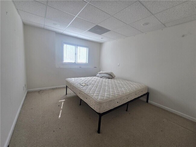 Building Photo - 2386 Muirfield Way