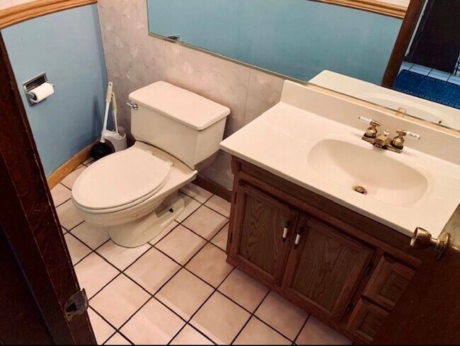 Building Photo - 9S174 Nantucket Dr