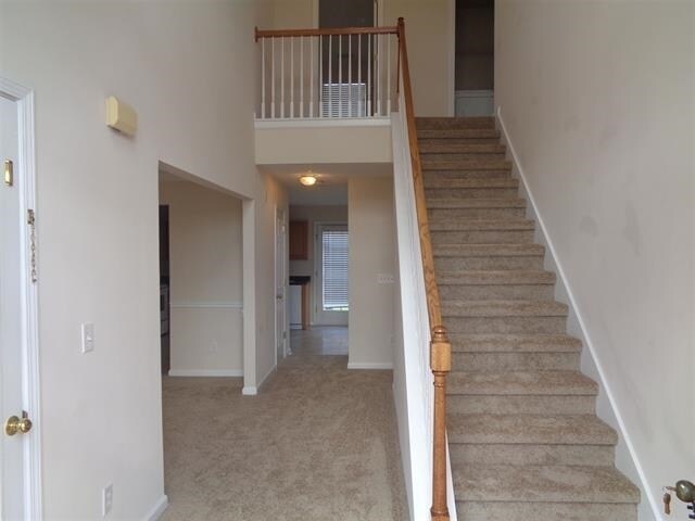 Building Photo - 454 Sawtooth Ln