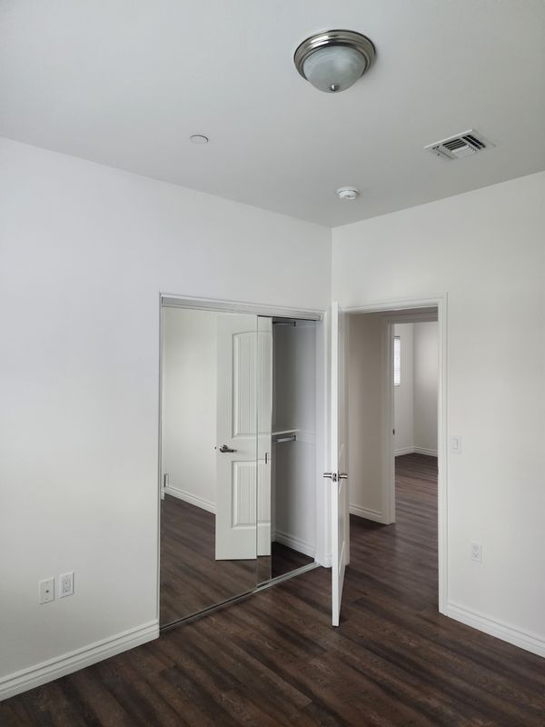 Building Photo - 1380 Patricia Ave