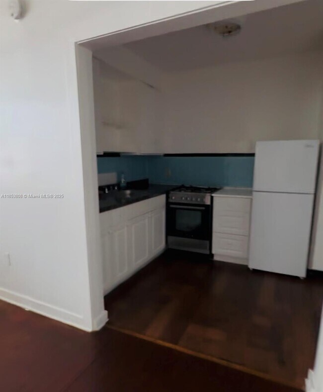 Primary Photo - 1611 Pennsylvania Ave