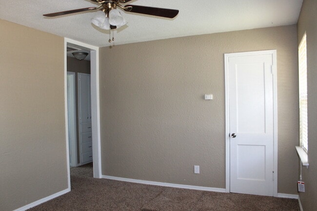 Building Photo - Midwest City Schools!