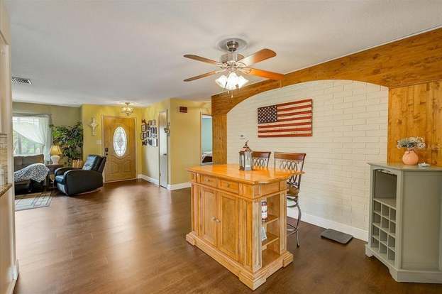 Building Photo - 111 N Nimbus Ave