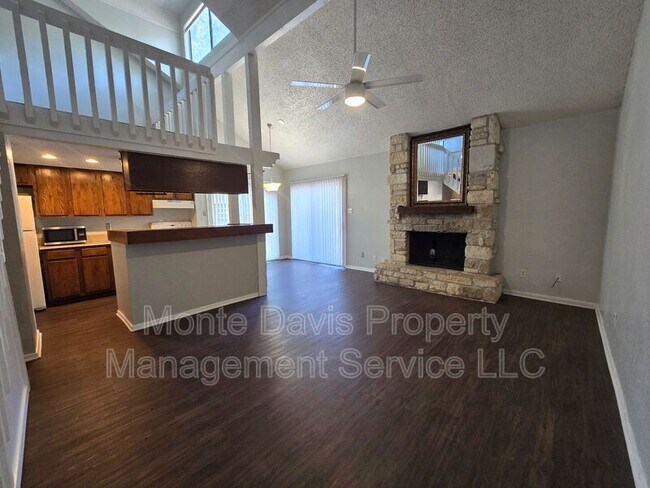 Building Photo - 1713 Cinnamon Path