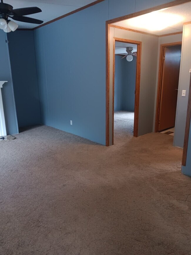 Building Photo - 430 Lytle Cove Rd